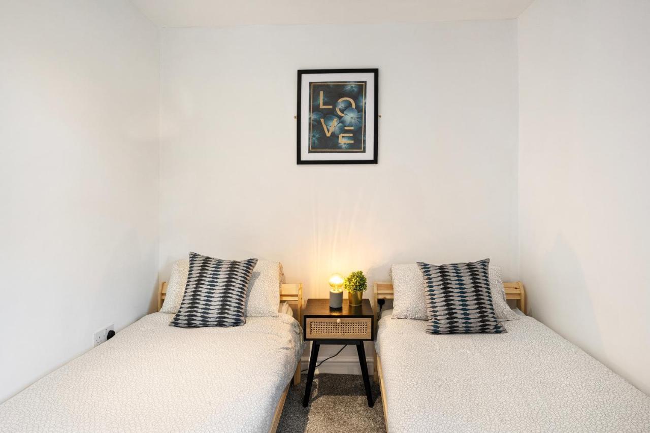 Apartment Nr City Centre & Park For Up To 6 Cardiff Bagian luar foto
